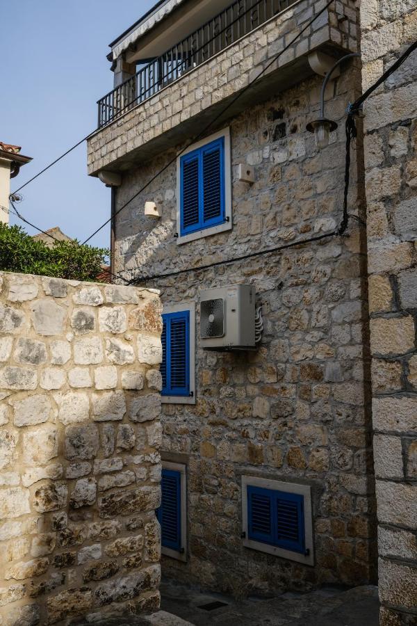 Hvar Old Dalmatian House Junior Suite - Deck 3 Hvar Town Esterno foto